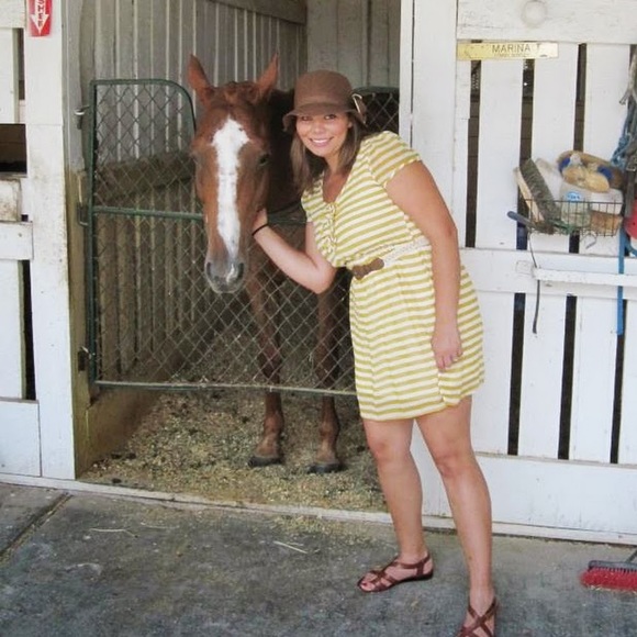 Meet your Posher, Kathleen - Picture 1 of 1